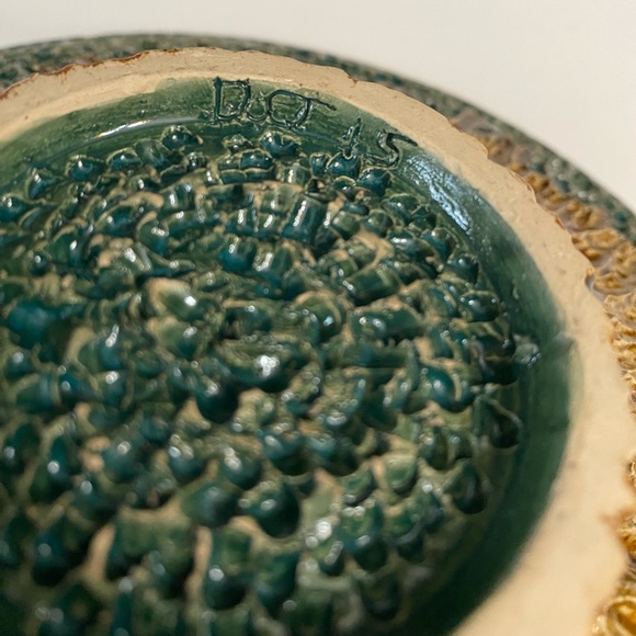 Unique Ceramic Decorative Artist Handmade bowl - Picture 5 of 16